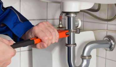 EMERGENCY PLUMBING