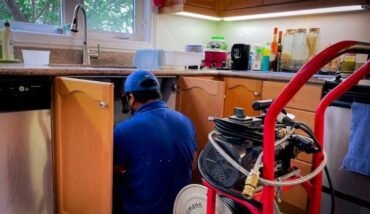 fall plumbing tips for homeowners