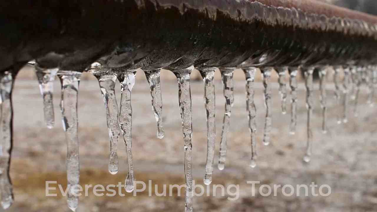 Causes Of Frozen AC Pipes
