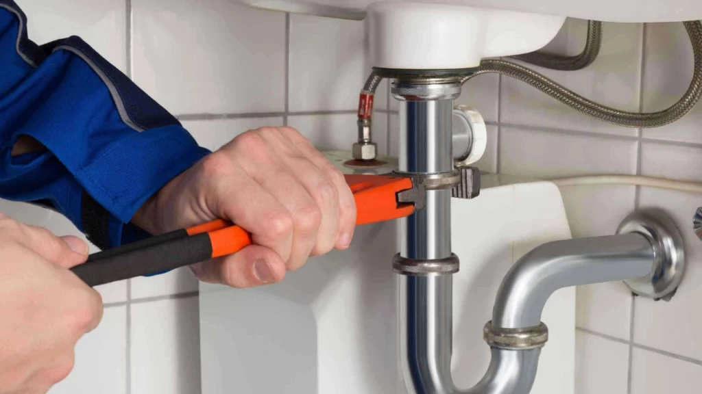 EMERGENCY PLUMBING