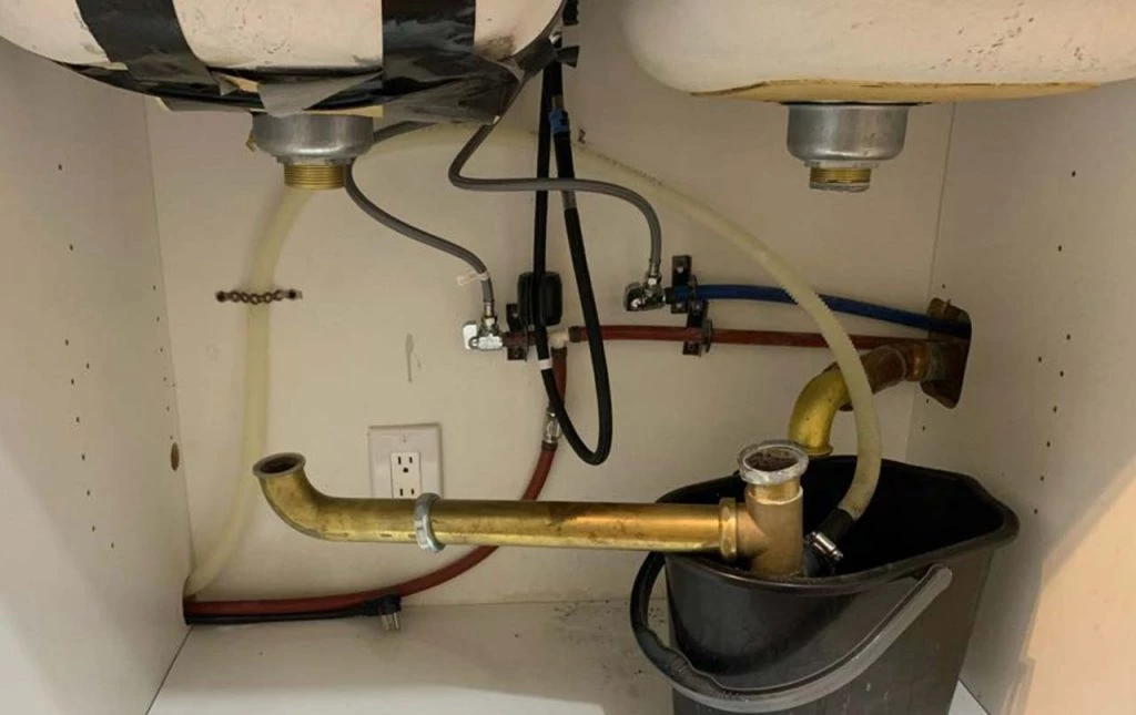 leaky & rusted kitchen drain pipe replacement