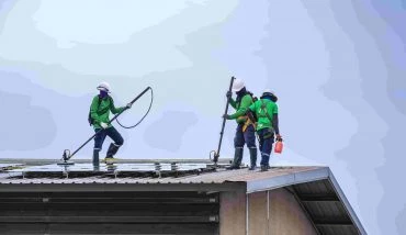 everest team professional-cleaning-service-workers